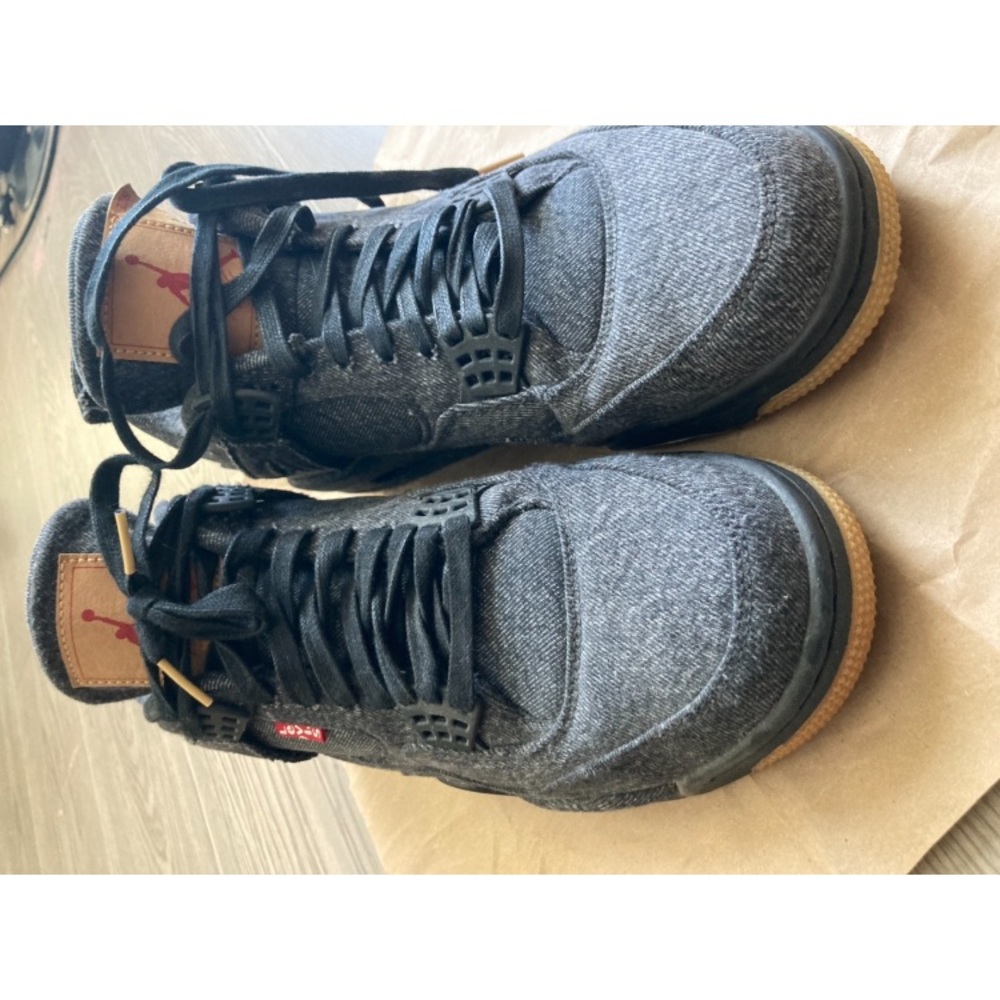 2018
Levi's x Air Jordan 4 Retro 'Denim' - Picture 7 of 7